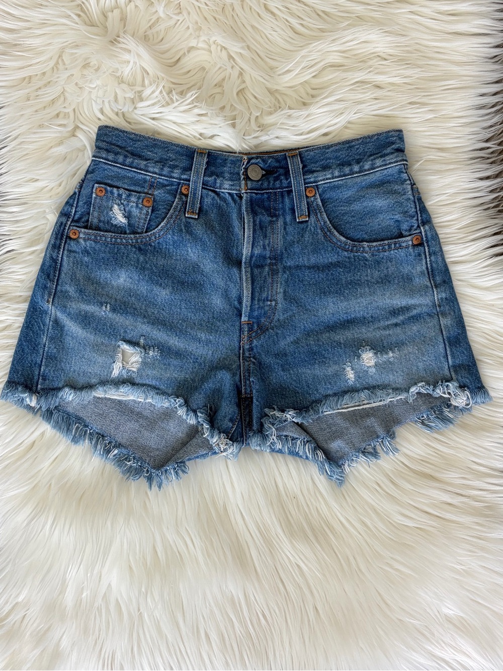 Levi’s 501 Distressed Denim Jean Cut Off Shorts Size 23